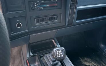 Jeep-comanche-4x4-1988-white-6
