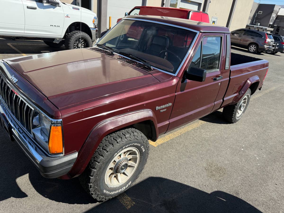 Jeep-comanche-6quot-pickup-pioneer-1987-2