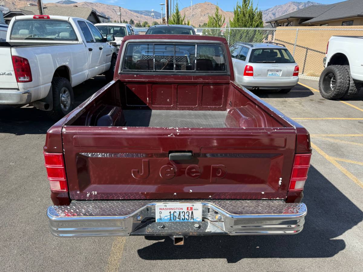 Jeep-comanche-6quot-pickup-pioneer-1987-6