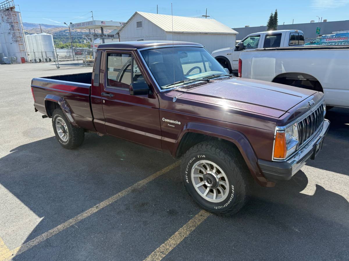 Jeep-comanche-6quot-pickup-pioneer-1987