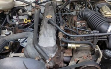 Jeep-comanche-7quot-pickup-pioneer-1988-white-20