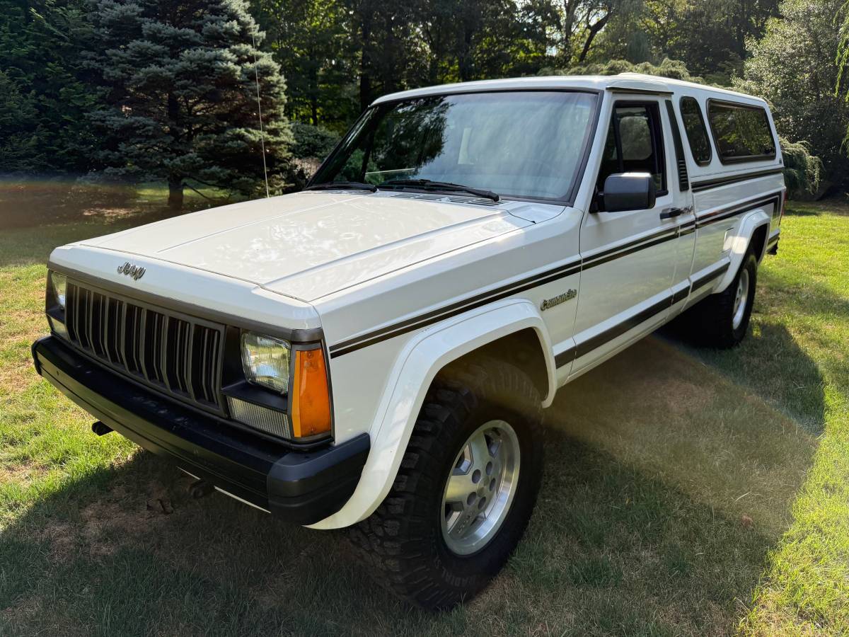 Jeep-comanche-7quot-pickup-pioneer-1988-white