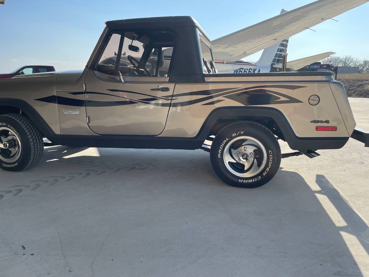 Jeep-commando-1973-34