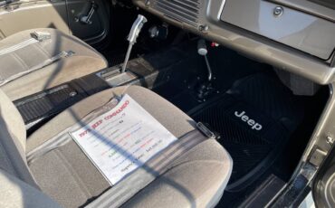 Jeep-commando-1973-39