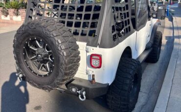 Jeep-diesel-1994-white-1