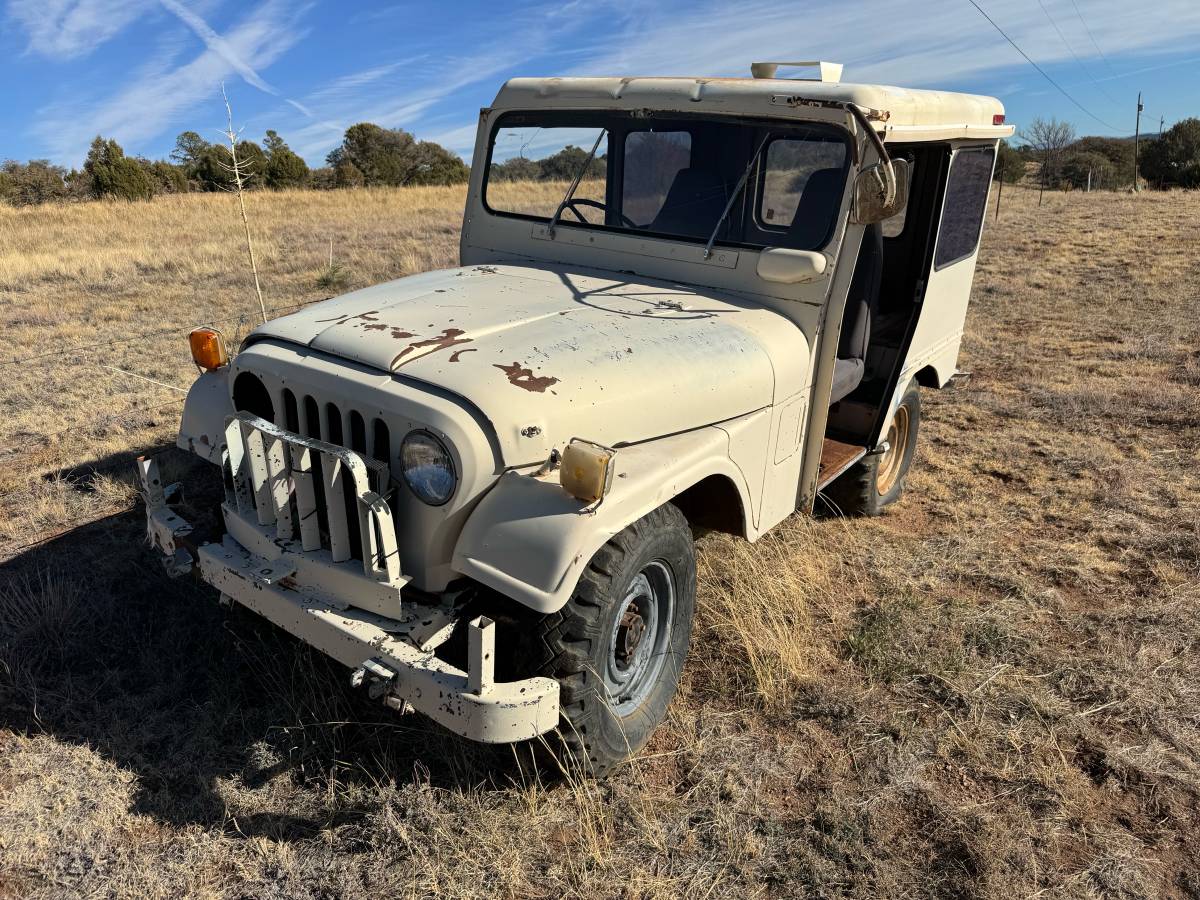Jeep-dj5-1970-1