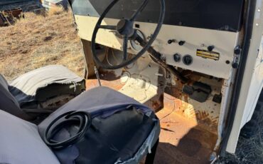 Jeep-dj5-1970-15