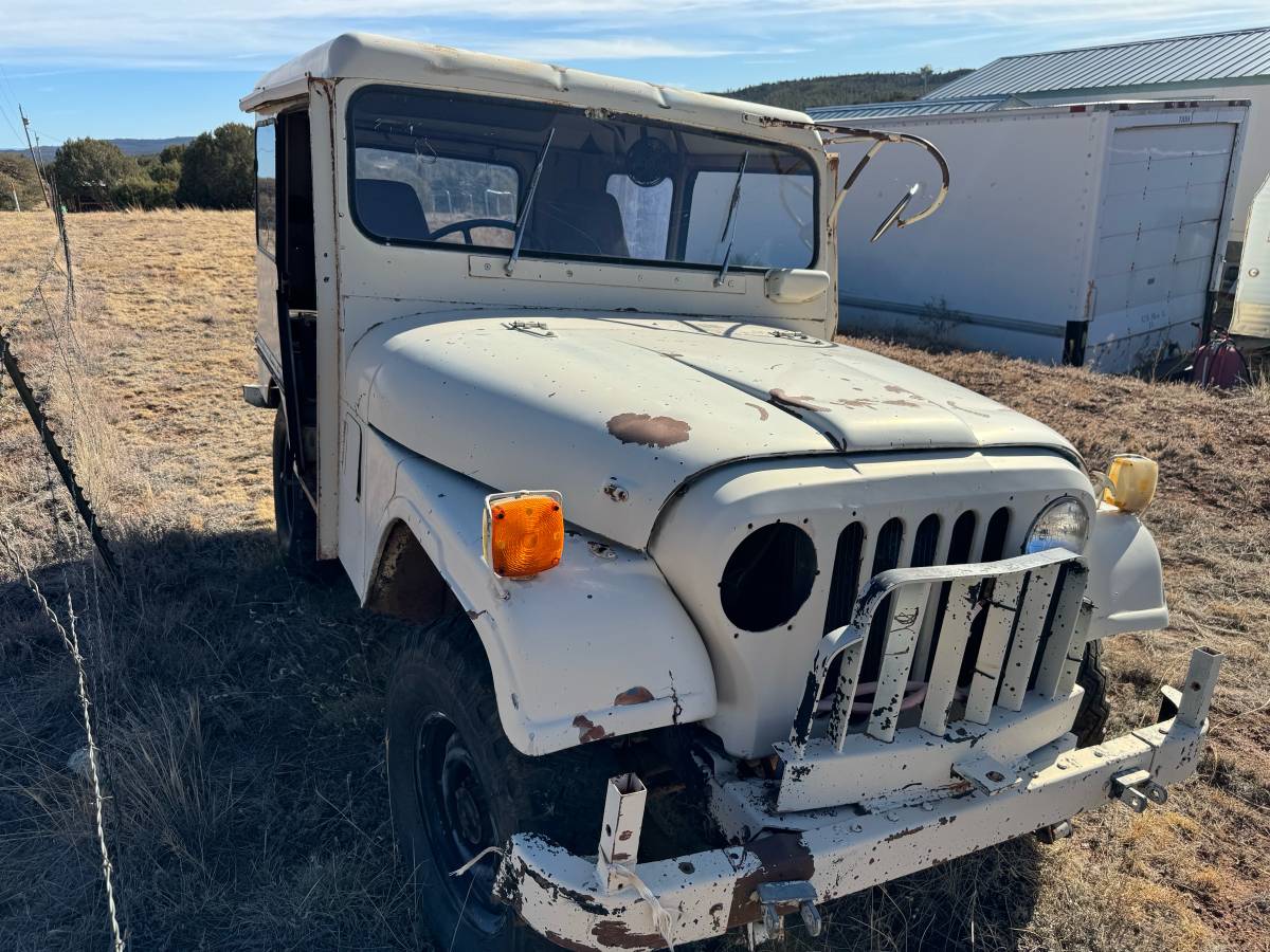 Jeep-dj5-1970-9