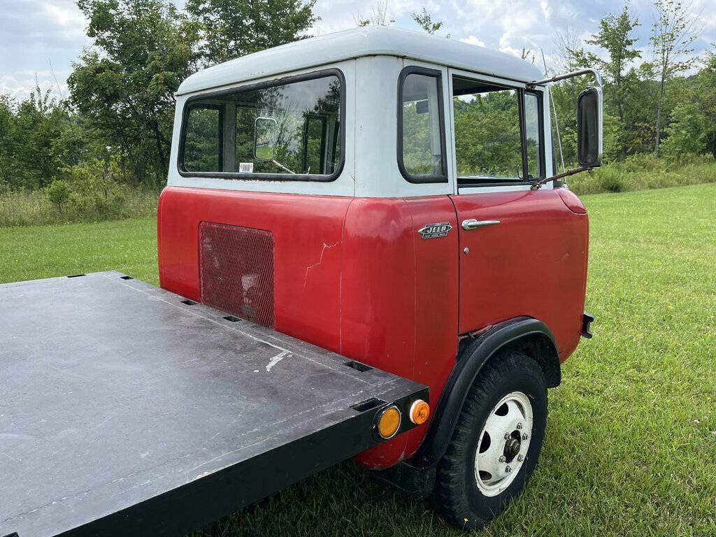 Jeep-fc-170-1964-red-2