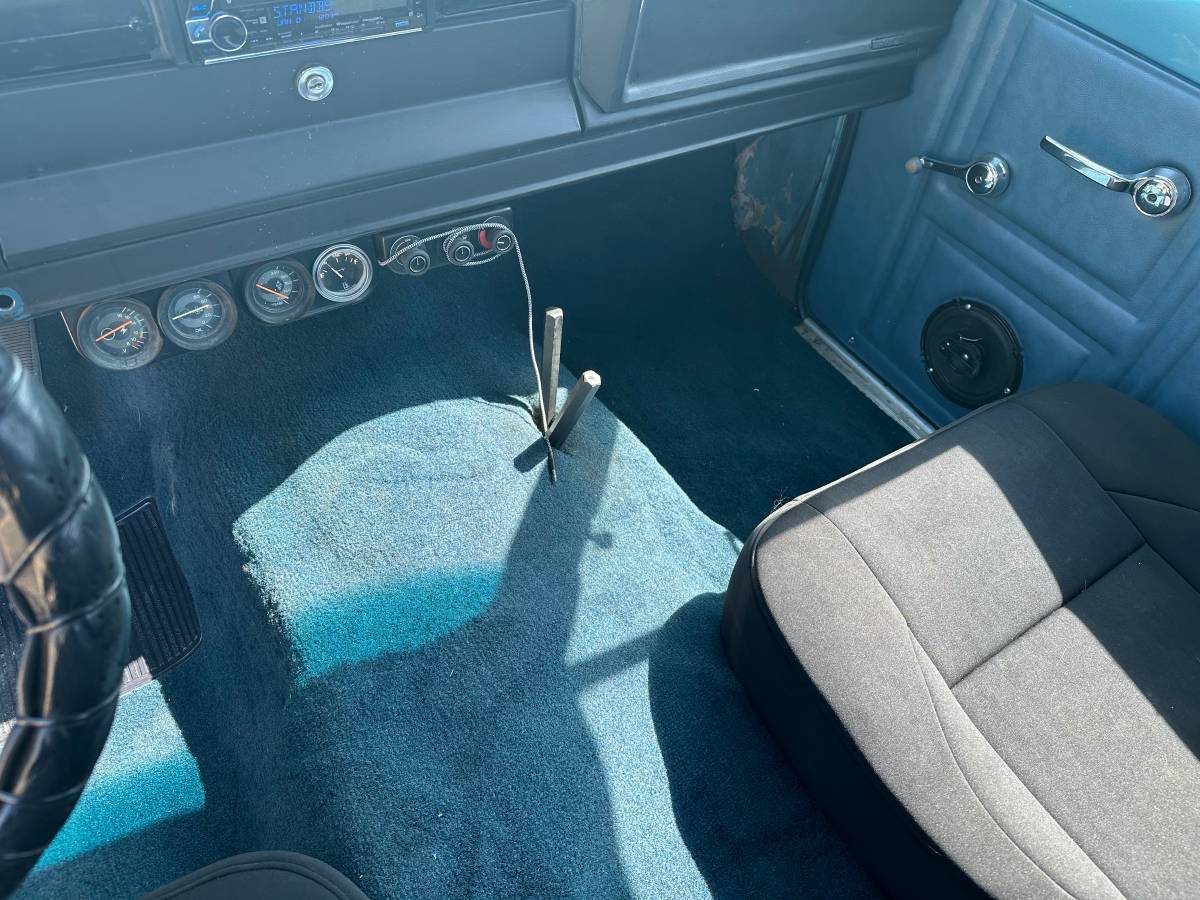 Jeep-gladiator-1976-blue-12