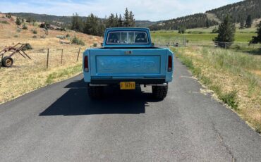 Jeep-gladiator-1976-blue-2