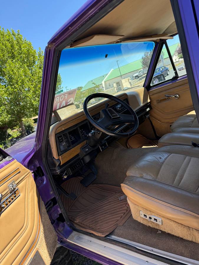 Jeep-grand-1987-purple-3
