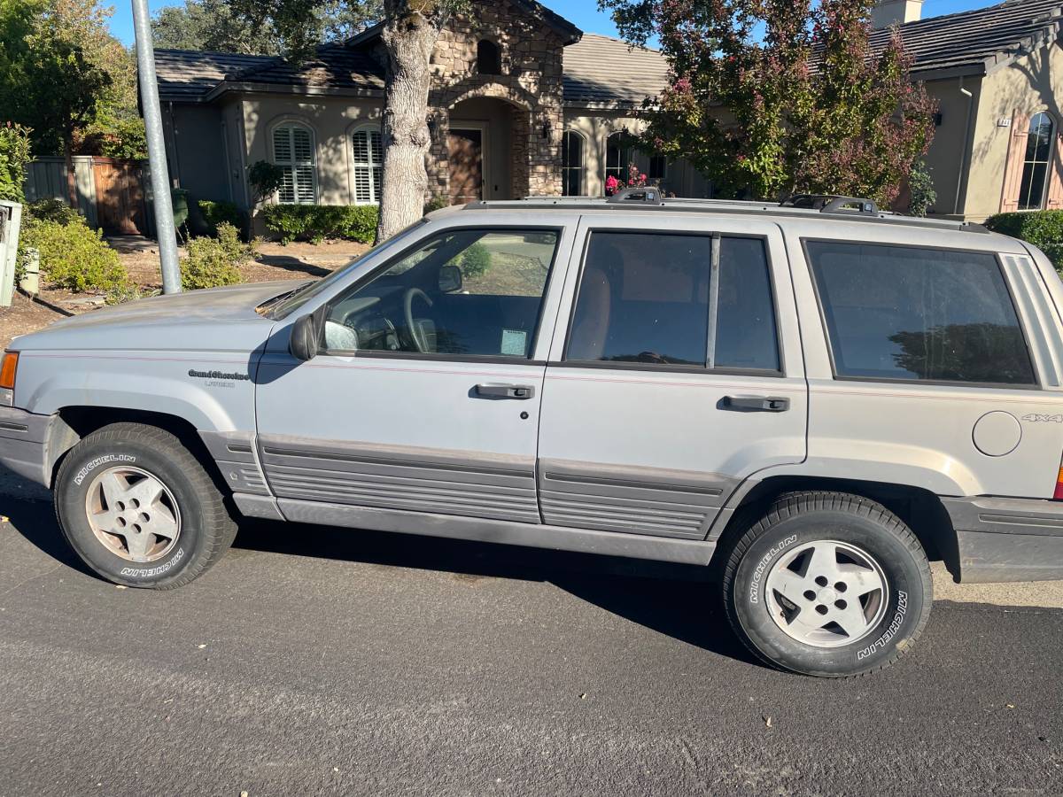Jeep-grand-cherokee-1994-brown-1