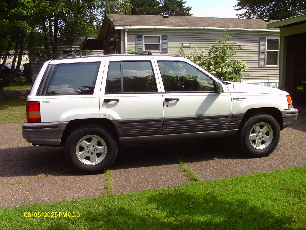 Jeep-grand-cherokee-1994-white-2