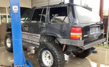 Jeep-grand-cherokee-1995-black-2