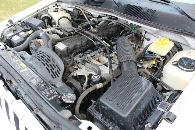 Jeep-grand-cherokee-5.2-1995-white-1