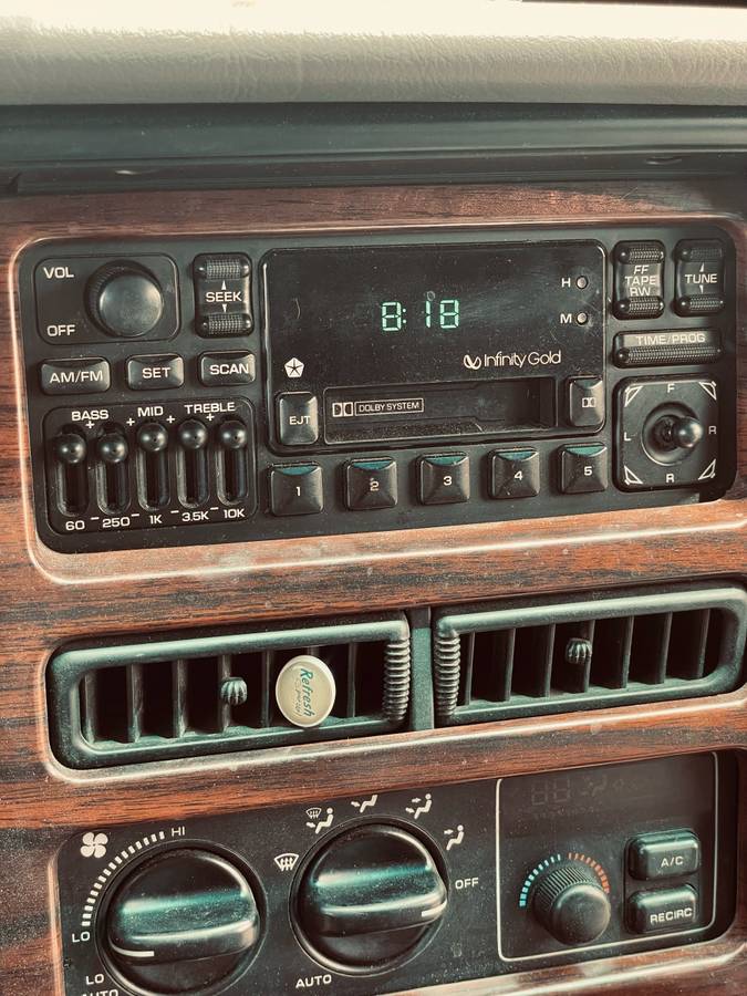 Jeep-grand-cherokee-limited-1993-black-2