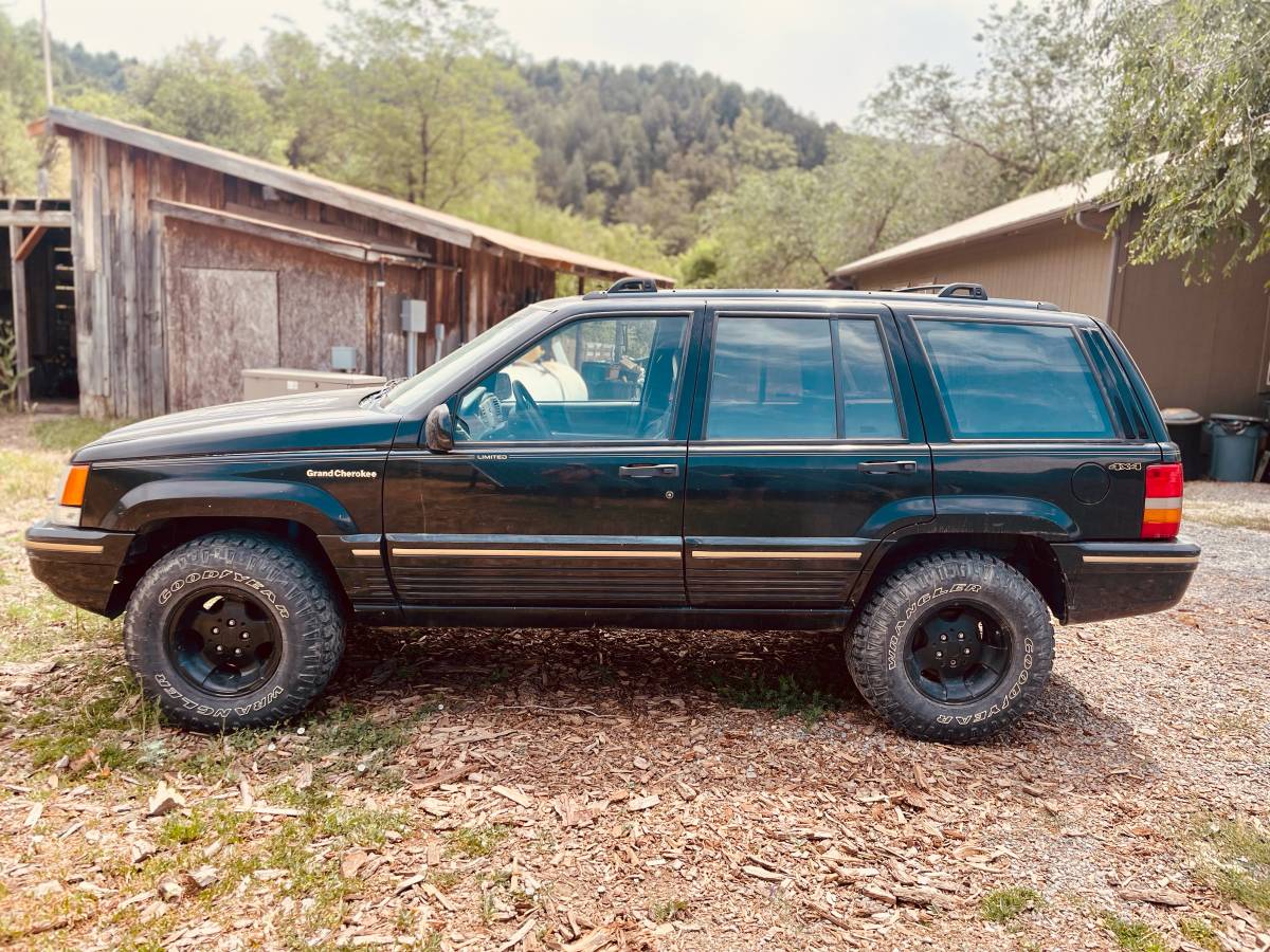Jeep-grand-cherokee-limited-1993-black-5