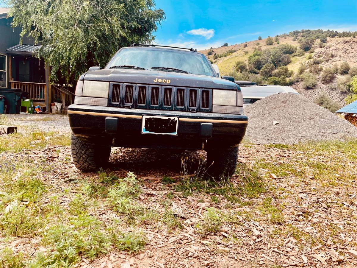Jeep-grand-cherokee-limited-1993-black-6