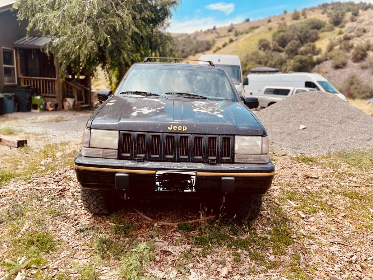 Jeep-grand-cherokee-limited-1993-black-9