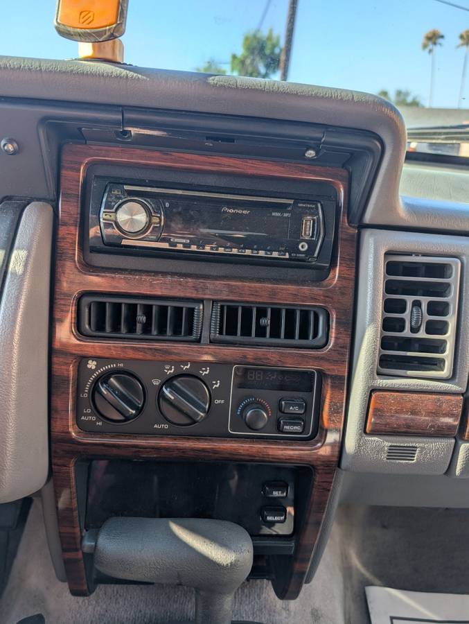 Jeep-grand-cherokee-limited-1994-red-3