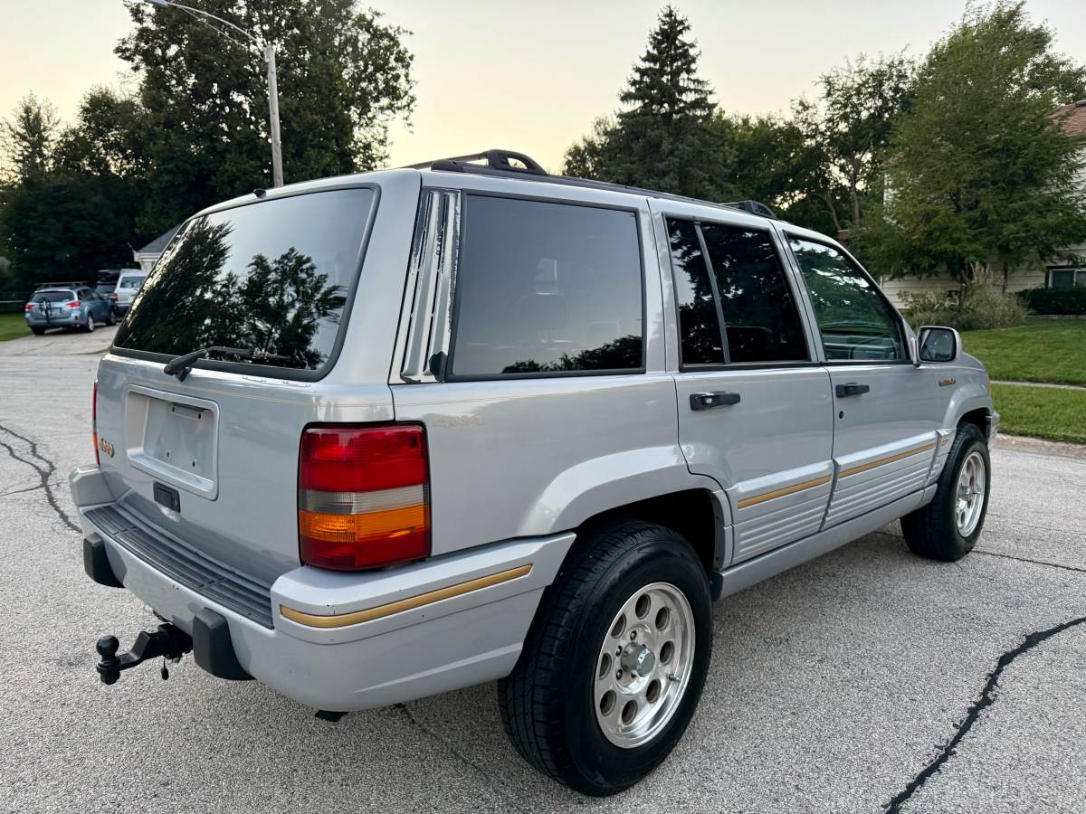Jeep-grand-cherokee-limited-1995-grey-5