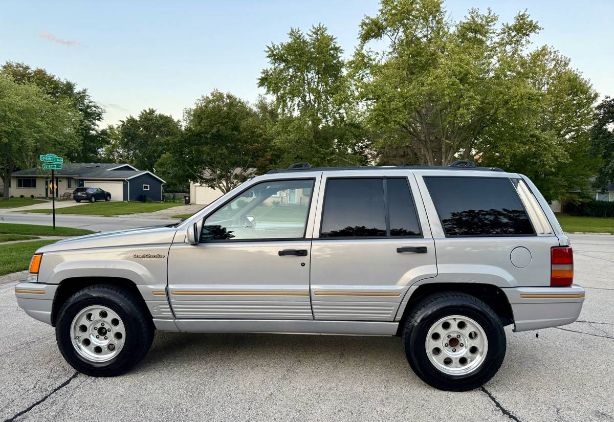 Jeep-grand-cherokee-limited-1995-grey-7