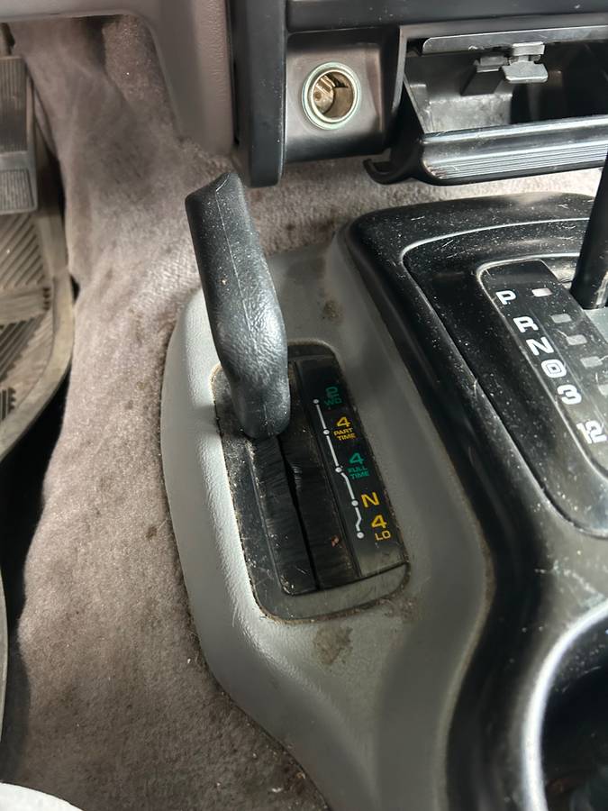 Jeep-grand-cherokee-loredo-1993-silver-8