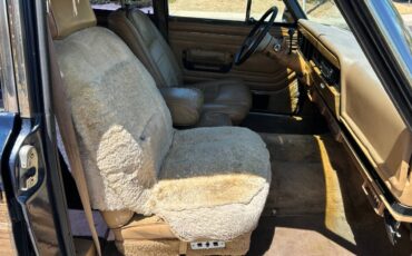 Jeep-grand-wagoneer-1987-blue-10