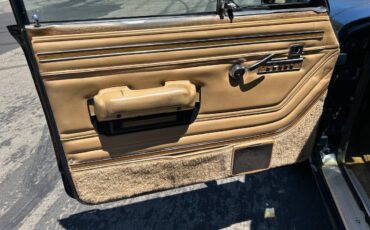Jeep-grand-wagoneer-1987-blue-11