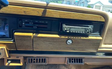 Jeep-grand-wagoneer-1987-blue-15