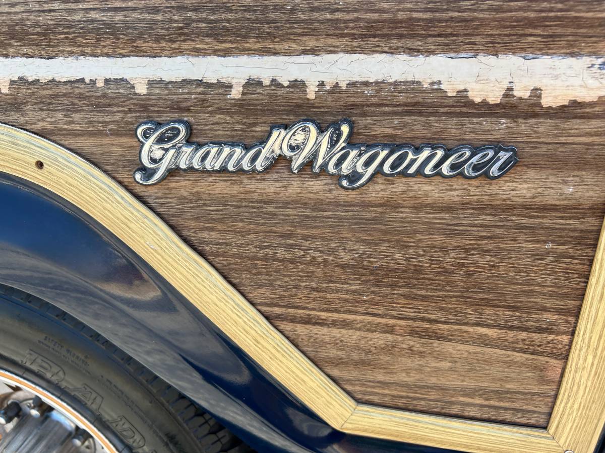 Jeep-grand-wagoneer-1987-blue-16