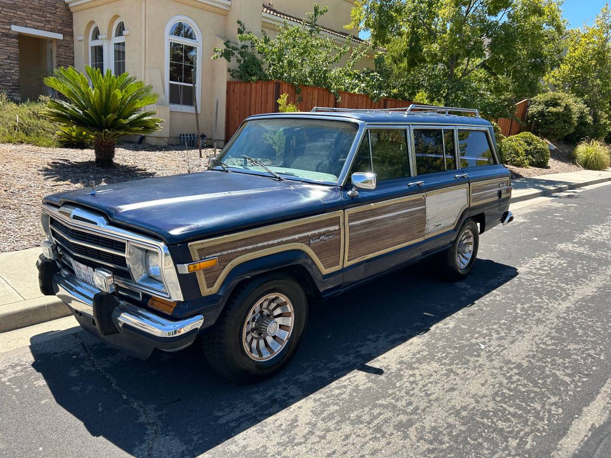 Jeep-grand-wagoneer-1987-blue