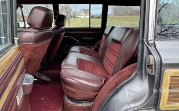 Jeep-grand-wagoneer-1988-4