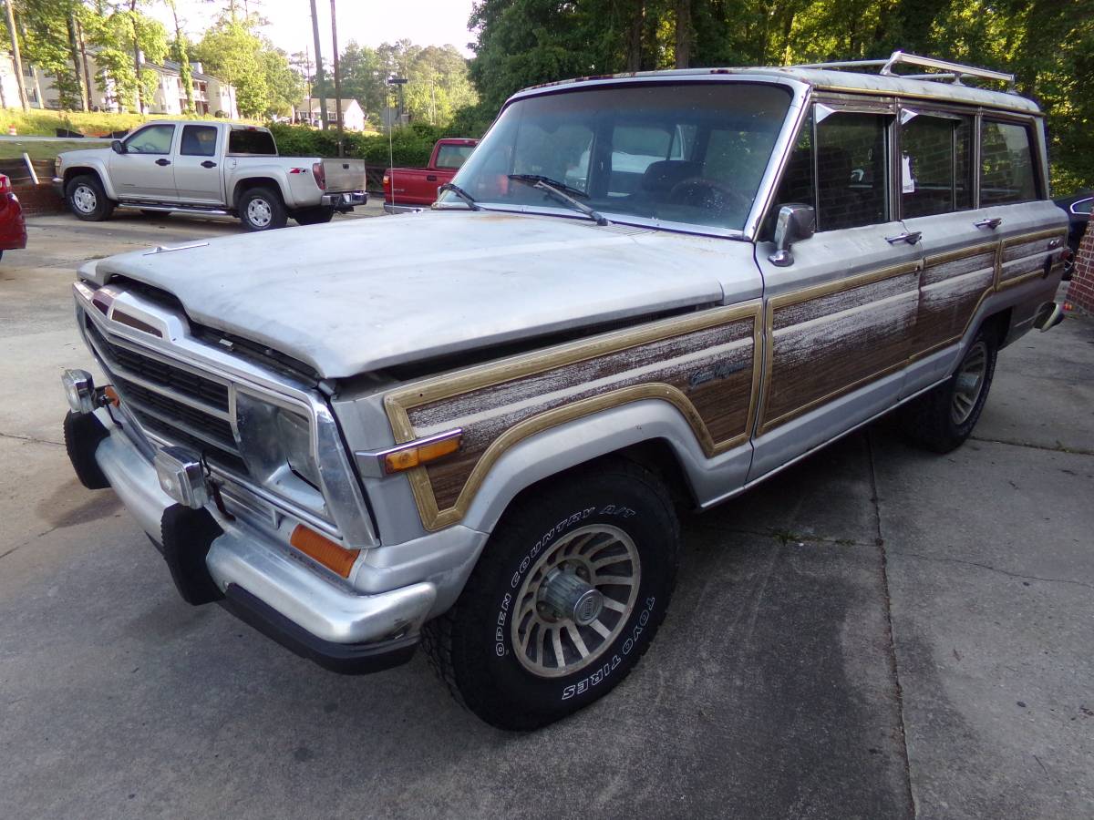 Jeep-grand-wagoneer-1988-grey-20