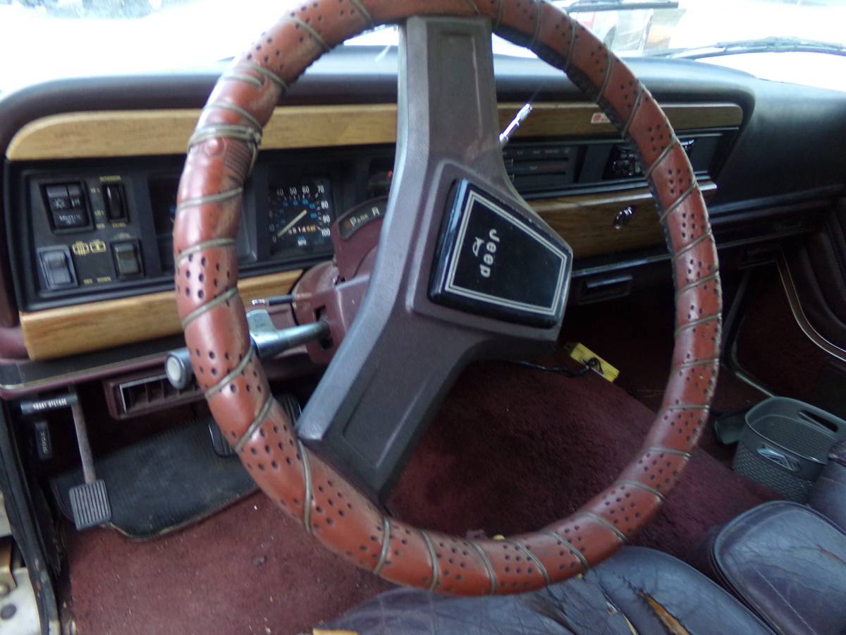Jeep-grand-wagoneer-1988-grey-7