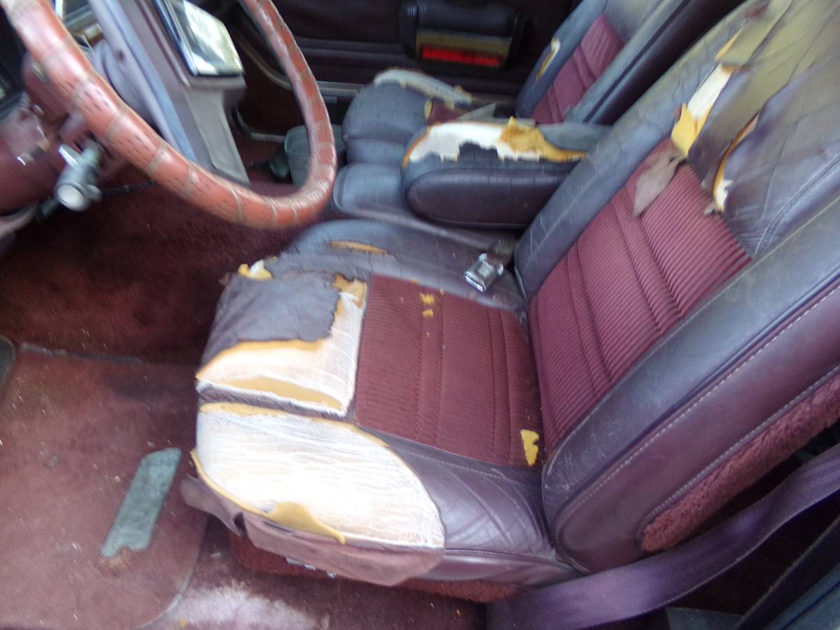 Jeep-grand-wagoneer-1988-grey-8