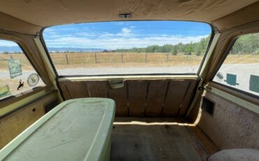 Jeep-grand-wagoneer-1988-yellow-3
