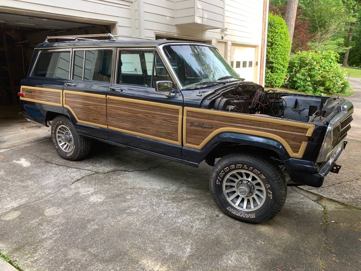 Jeep-grand-wagoneer-1989-blue-7