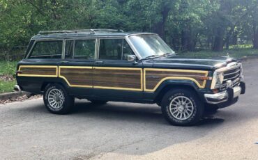 Jeep-grand-wagoneer-1990-green-1