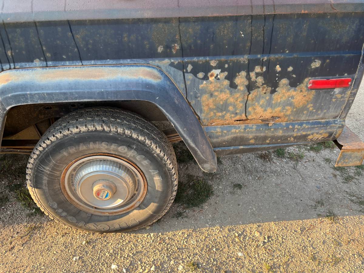 Jeep-j-10-1985-blue-4