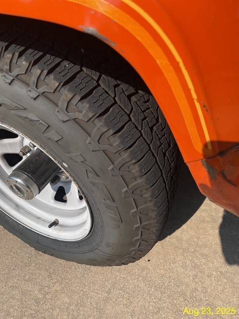 Jeep-j10-1978-orange-17