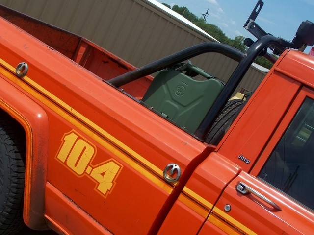 Jeep-j10-1978-orange-2