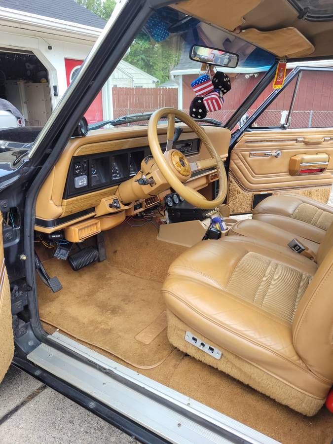 Jeep-j10-1979-7