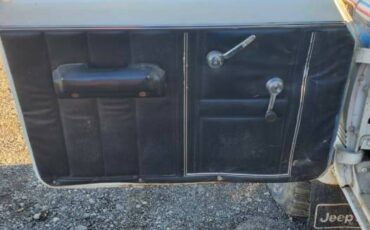Jeep-j10-1979-custom-4