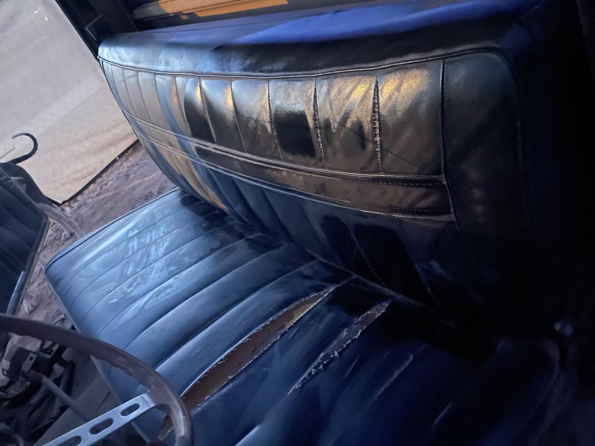 Jeep-j10-1982-3