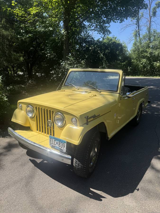 Jeep-jeepster-commando-1968-yellow-1