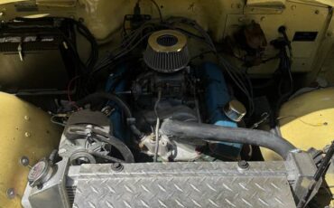 Jeep-jeepster-commando-1968-yellow-3