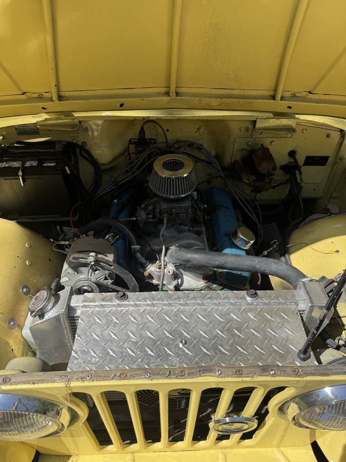 Jeep-jeepster-commando-1968-yellow-3