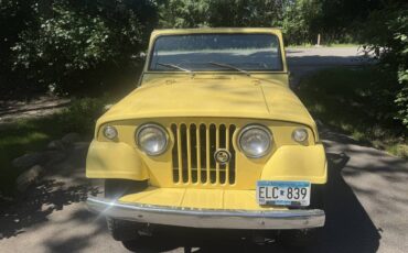 Jeep-jeepster-commando-1968-yellow